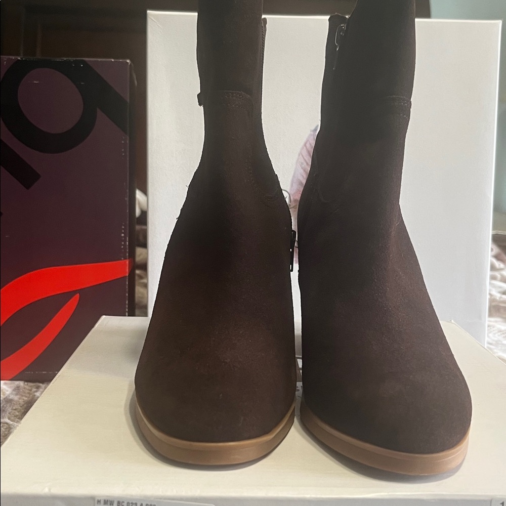 Giani Bernini Cocoa Suede Ankle Boots